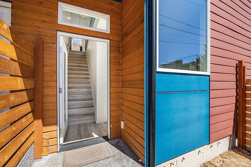 2nd image of 1404 N 95th Street