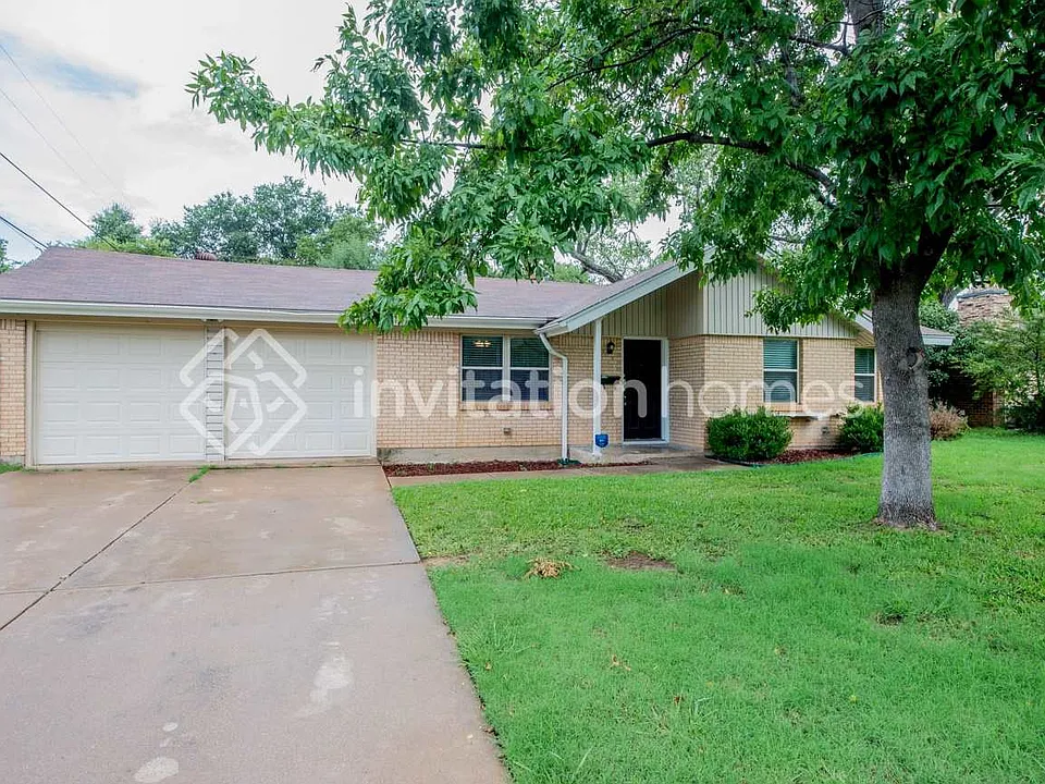 202 Jefflyn Ct