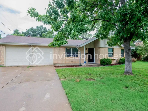 202 Jefflyn Ct, Euless, TX 76040