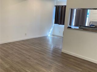 20954-20954 Parthenia St, Canoga Park, CA 91304