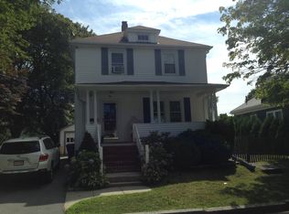 19 Summer St, Fairhaven, MA 02719