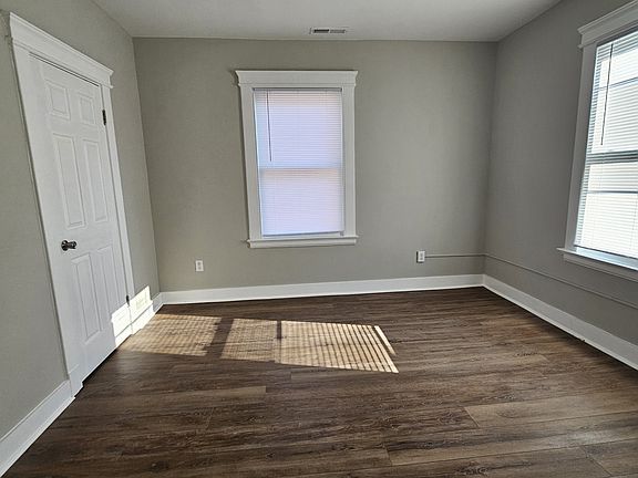 4th image of 215 Blake St #4B