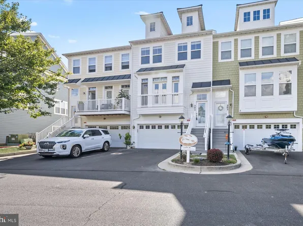 10900 Holystone Ln Unit 202, Berlin, MD 21811