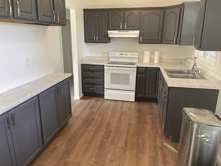 2590 Forsythia St — Photo 7
