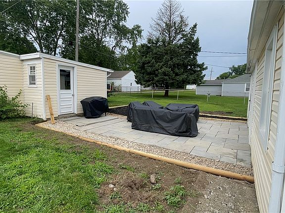 2nd image of 846 Wilson Ave
