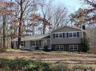 417 Hartwell Dr, Seneca, SC 29672