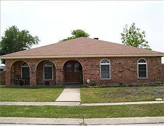 1st image of 6926 Lake Willow Dr