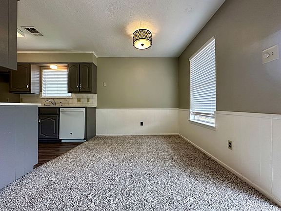 4th image of 148 Bowie Ln