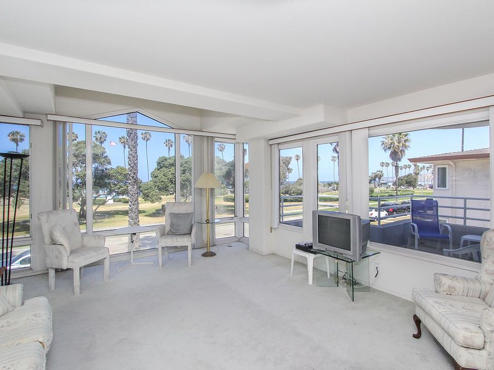 2nd image of 2120 Vallecitos Unit 204