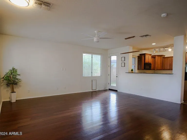 2188 S Heron Ln — Photo 11