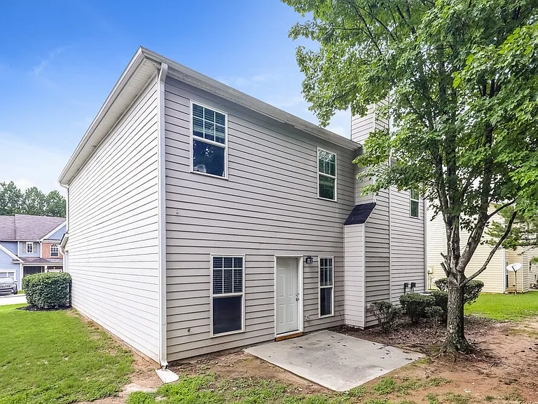 4358 Savannah Dr — Photo 16