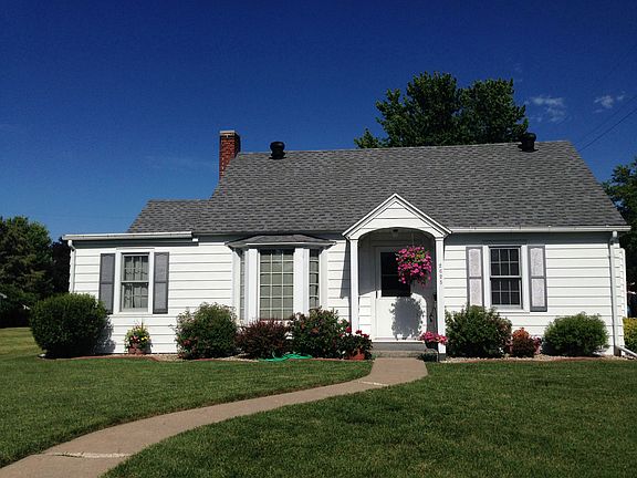 2nd image of 2625 Hoeschler Dr