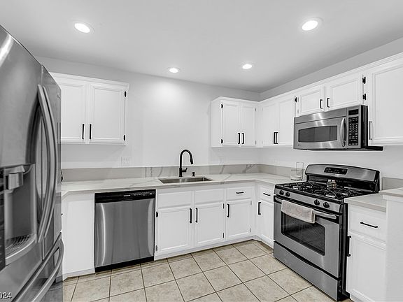 3rd image of 2136 Betty Davis St