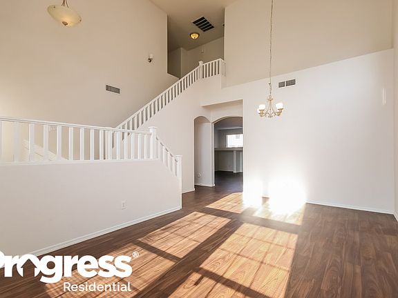 2nd image of 8318 W Mohave St