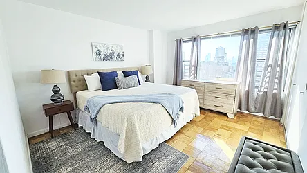 Rented by Manhattan Realty Group