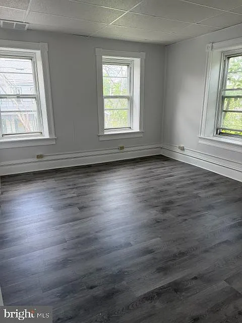 2 bed, 700 sqft, $1,295 — Photo 4