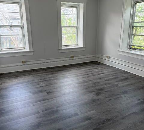 4th image of 23 Hockersville Rd