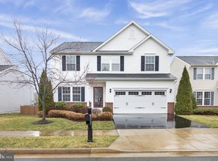 34 Town Center Dr, Lovettsville, VA 20180