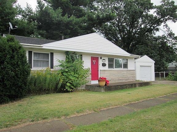 2nd image of 2866 Rockne Dr