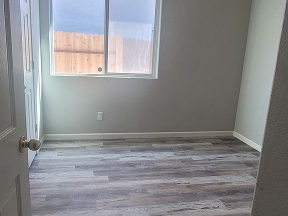 5th image of 5756 Beadnell Way