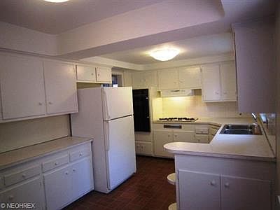 5th image of 3850 Meadowbrook Blvd