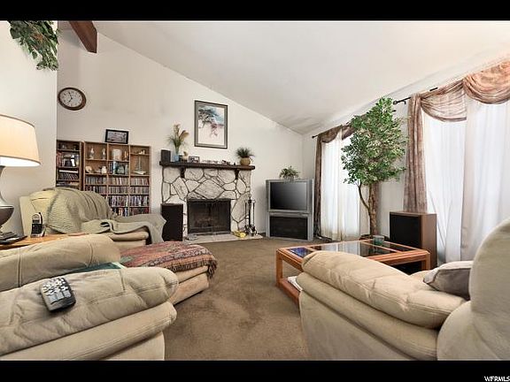 3rd image of 3675 W Alveron Dr
