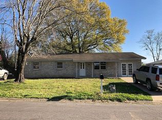 804 Meadow Lark Dr, Sallisaw, OK 74955
