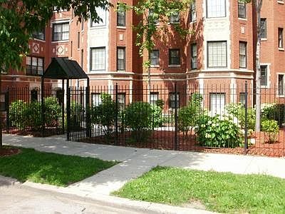 1st image of 462 W Winneconna Pkwy APT 2