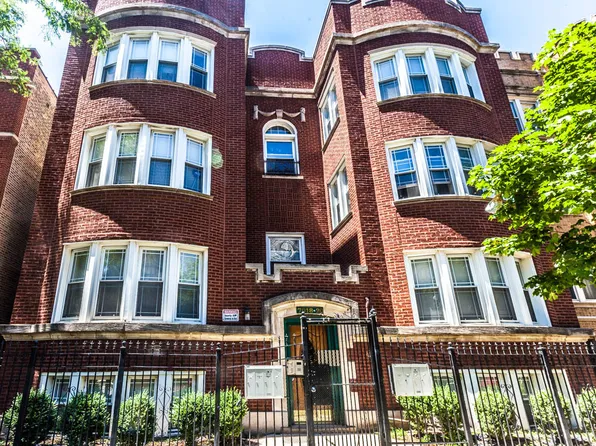7020 S Paxton Ave APT 2S, Chicago, IL 60649