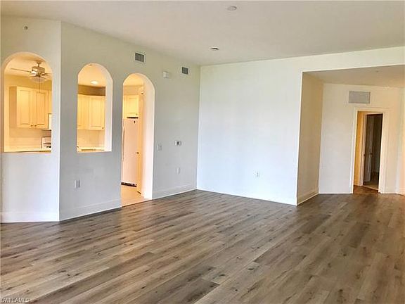 2nd image of 3181 Aviamar Cir APT 102
