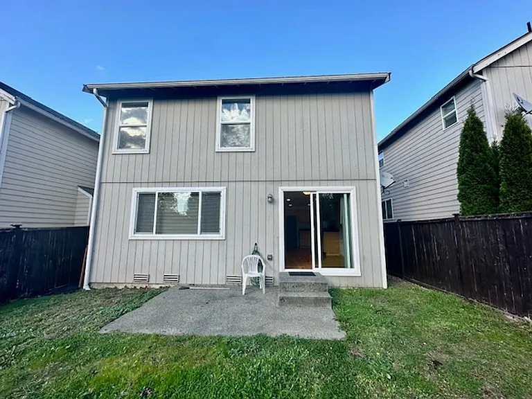 11447 SE 195th Pl — Photo 24