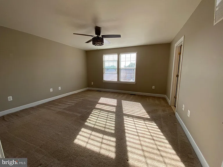 16704 Shackleford Way — Photo 15