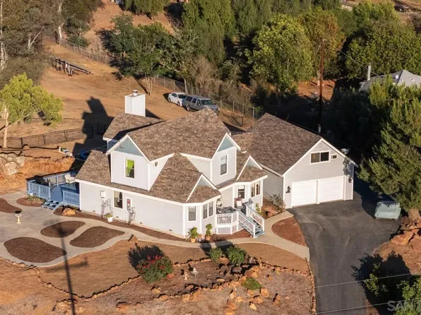 1214 Cook St, Ramona, CA 92065