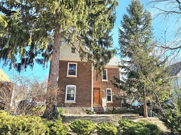 2917 Enoch Ave, Zion, IL 60099