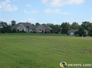 53439 Buckhorn Rd, Three Rivers, MI 49093