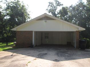 1010 Crawford Rd, Opelika, AL 36804