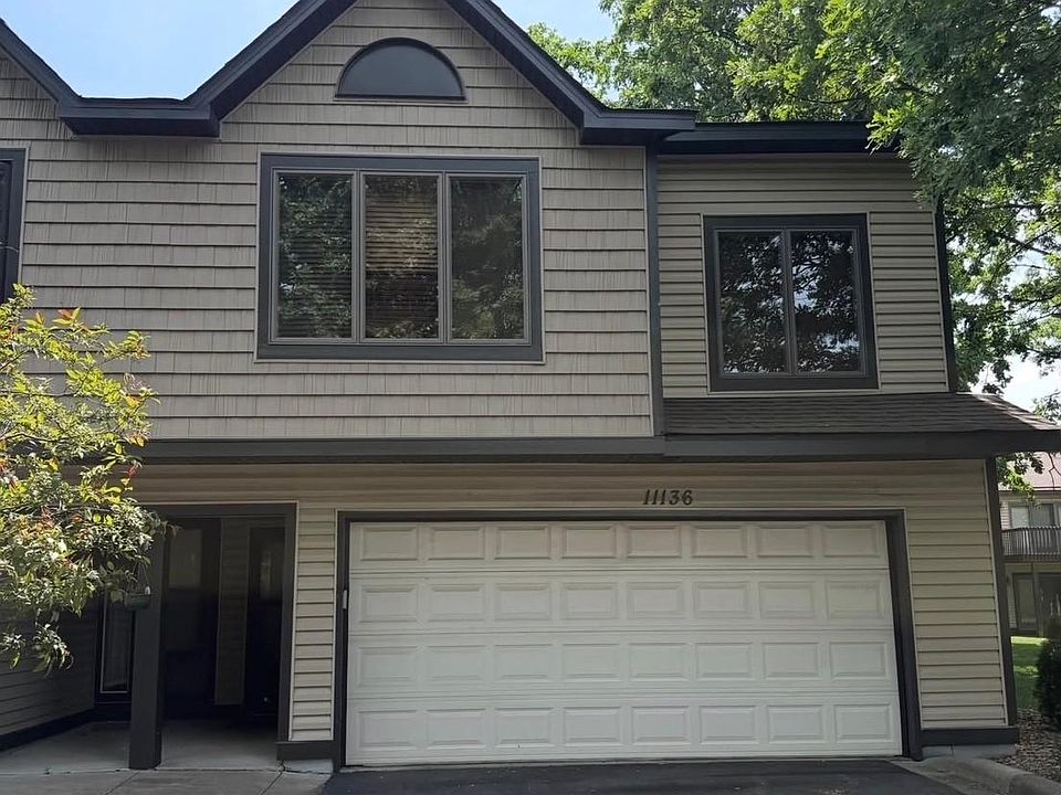 1st image of 11136 Cottonwood St NW