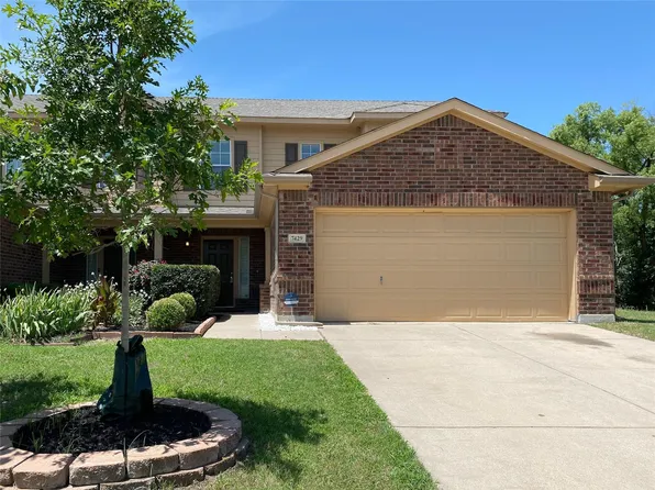 7429 Howling Coyote Ln, Fort Worth, TX 76131