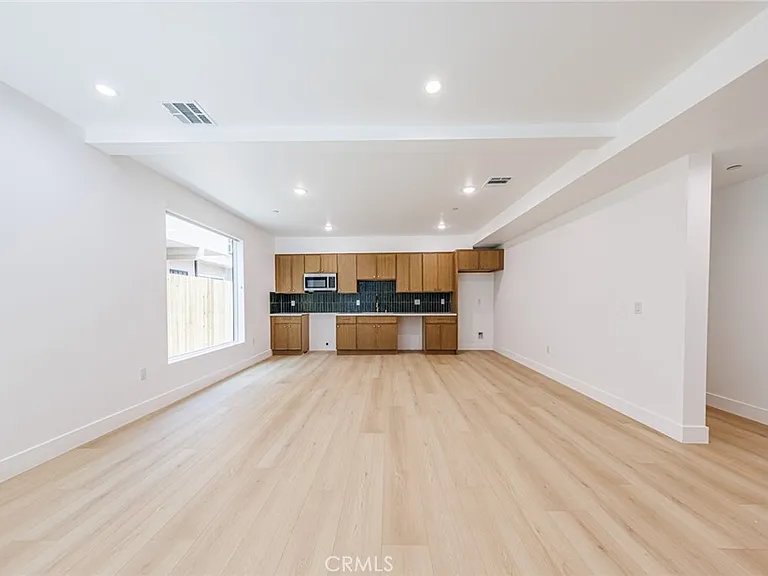1065 S Corning St #C — Photo 9