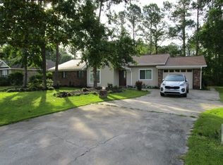 586 Circle Dr, Surfside Beach, SC 29575