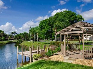 5225 Spice Dr, Palm Beach Gardens, FL 33418
