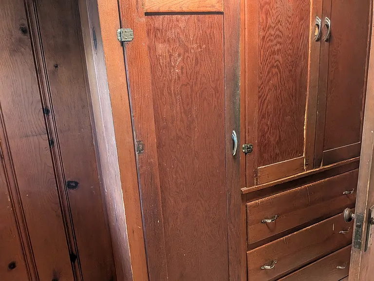 Room for one car plus added storage and has hook up for a washing machine