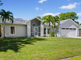 2230 SE Dill Ln, Port Saint Lucie, FL 34952