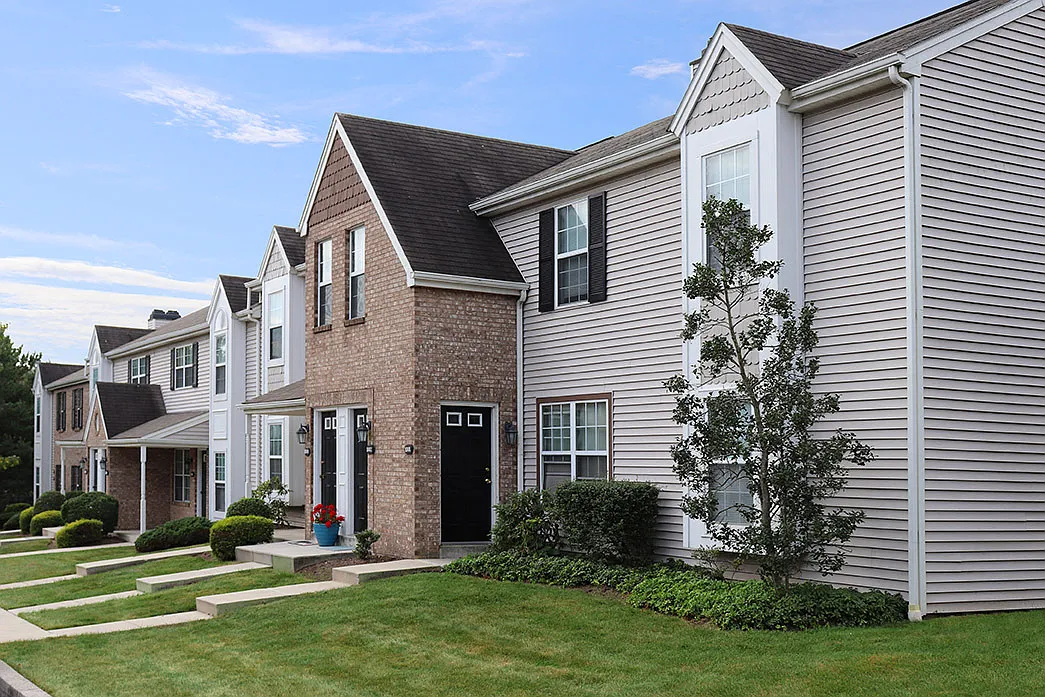 Hamilton Park Apartments — Photo 2