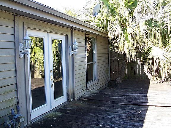 2nd image of 13530 Agarita Ln