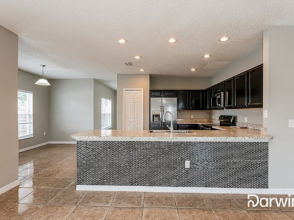 3rd image of 216 Dogfish Ln