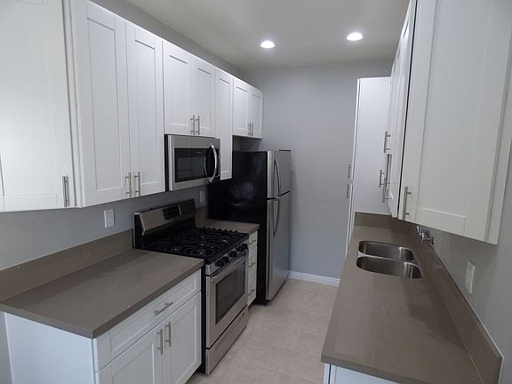 3rd image of 3824 4th Ave #5