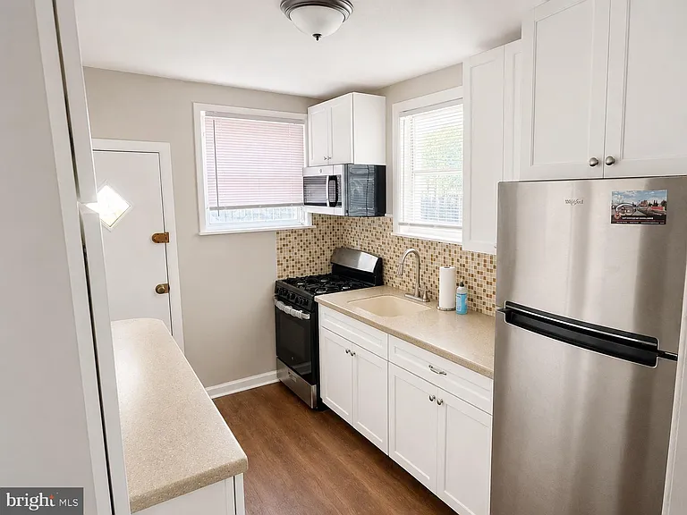 3180 Tilton St — Photo 3