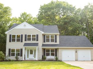 21 Bittersweet Dr, Jackson, NJ 08527