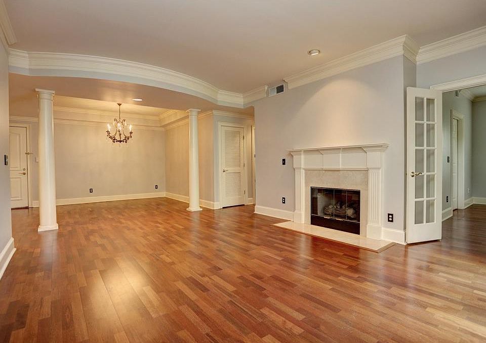 1st image of 3047 Lenox Rd NE APT 1203
